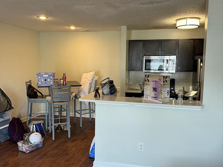 1504 Hicks Cir #209 — Photo 3