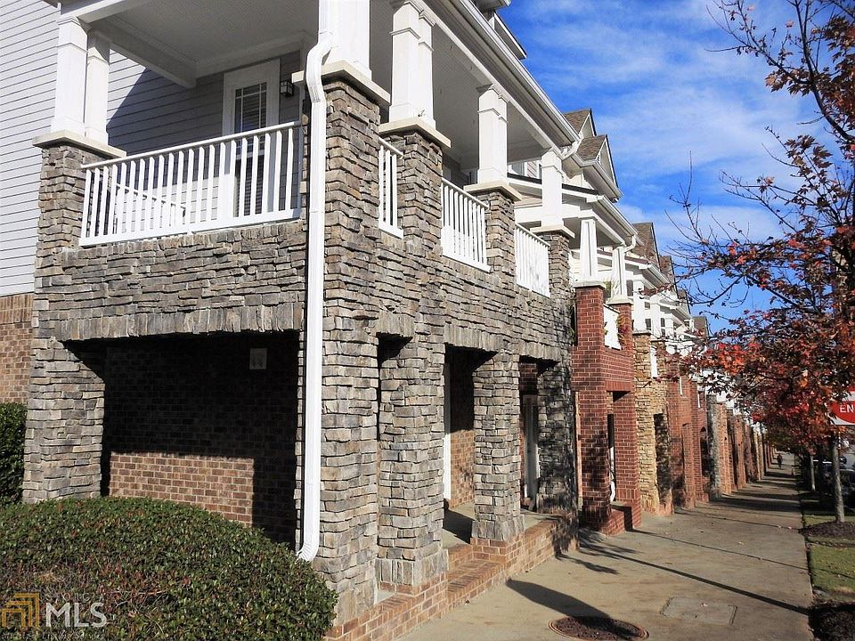 2nd image of 209 16th St NW APT 9