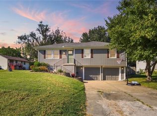 805 Britany Dr, Warrensburg, MO 64093
