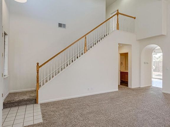 5th image of 217 Amatrene Ct
