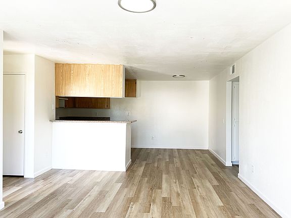 2nd image of 14151 Flower St #C