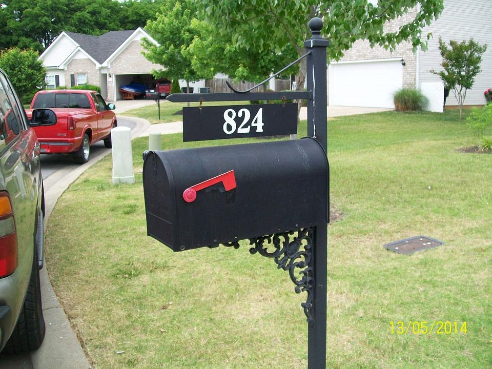 2nd image of 824 Pantera Dr