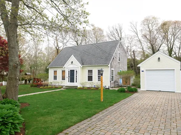194 Old Colony Rd, Barnstable, MA 02630