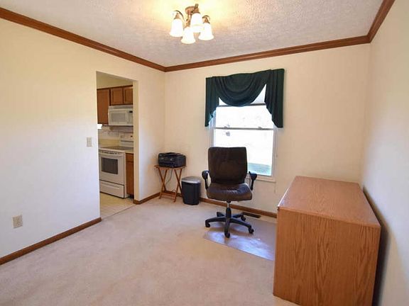 4th image of 4800 Twig Ct