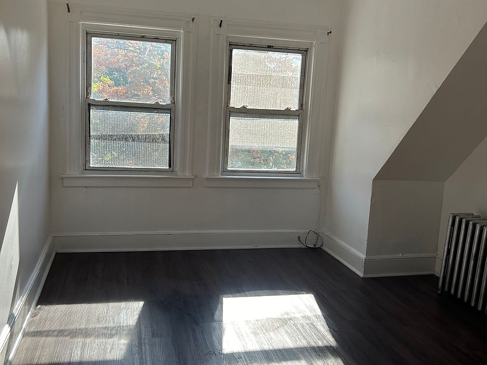 2nd image of 37 Springdale Ave Floor 3