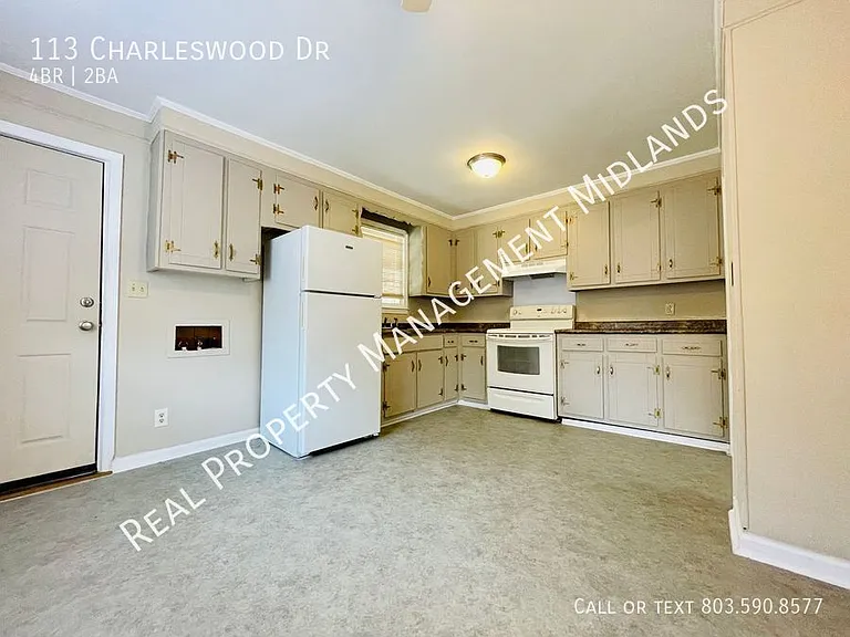 113 Charleswood Dr — Photo 3