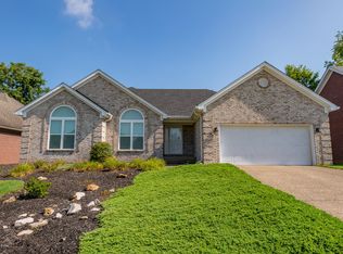 3624 Stonyrun Dr, Louisville, KY 40220