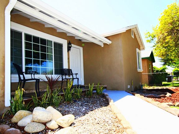 5th image of 8665 Kempster Ave