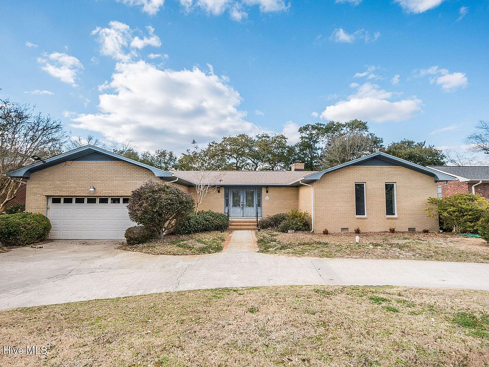 1st image of 168 Leslie Drive