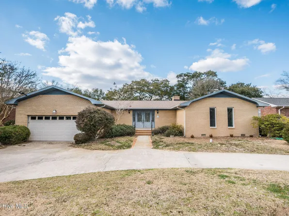 168 Leslie Drive, Hubert, NC 28539