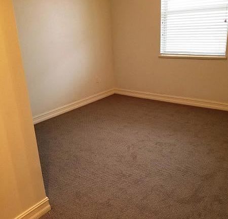 5th image of 5 Indian River Ave APT 1106
