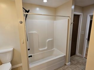 1738 E 1500th Rd, Lawrence, KS 66044