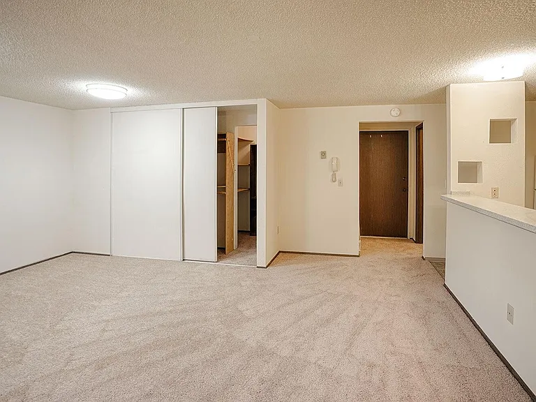 Northgate View Apartments — Photo 8