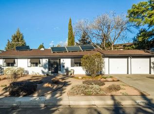 3907 Solano Pl NE, Albuquerque, NM 87110