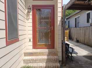 3015 Saint Peter St, New Orleans, LA 70119