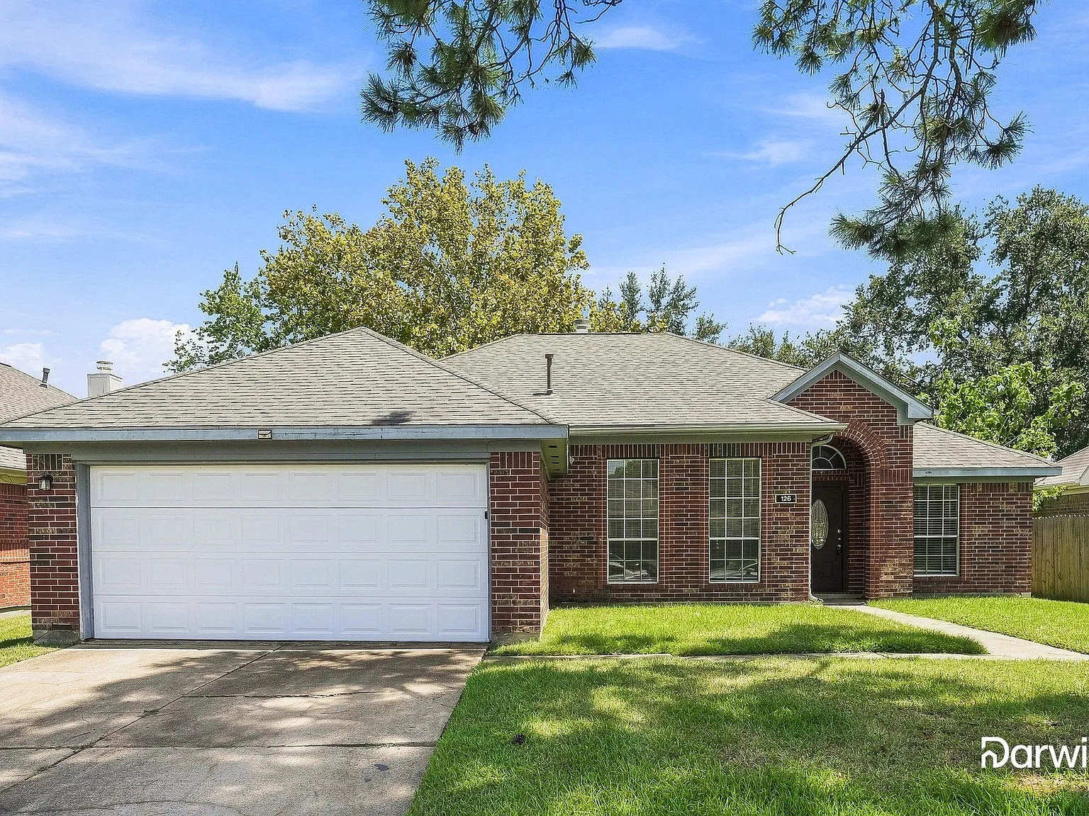 4 bed, 2.0 bath, 1857 sqft, $2,250 — Photo 1