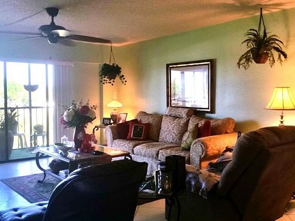 4th image of 9490 Harbor Greens Way APT 408