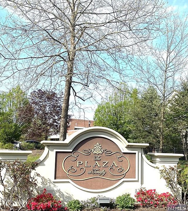 1210 The Plz 1210, Tenafly, NJ 07670 Zillow