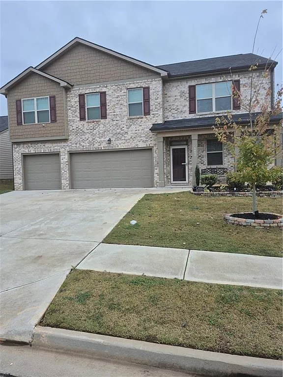 5 bed, 4.5 bath, 2976 sqft, $3,360 — Photo 1