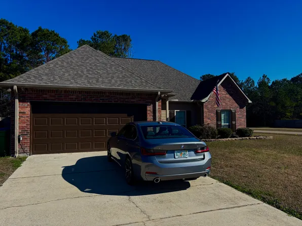 17147 Beacon St, Ponchatoula, LA 70454