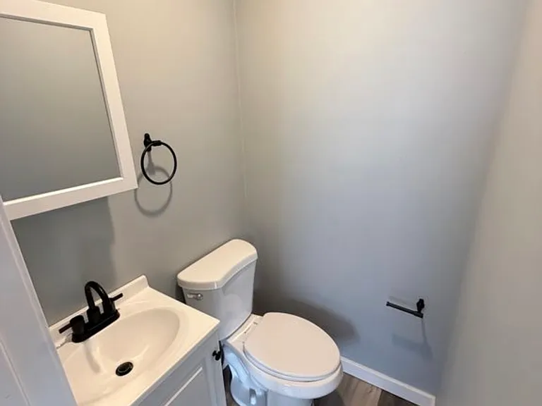 1568 Sunset Ave — Photo 4