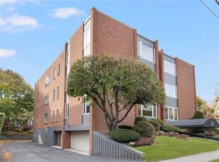 30 Blackstone Blvd APT 103, Providence, RI 02906