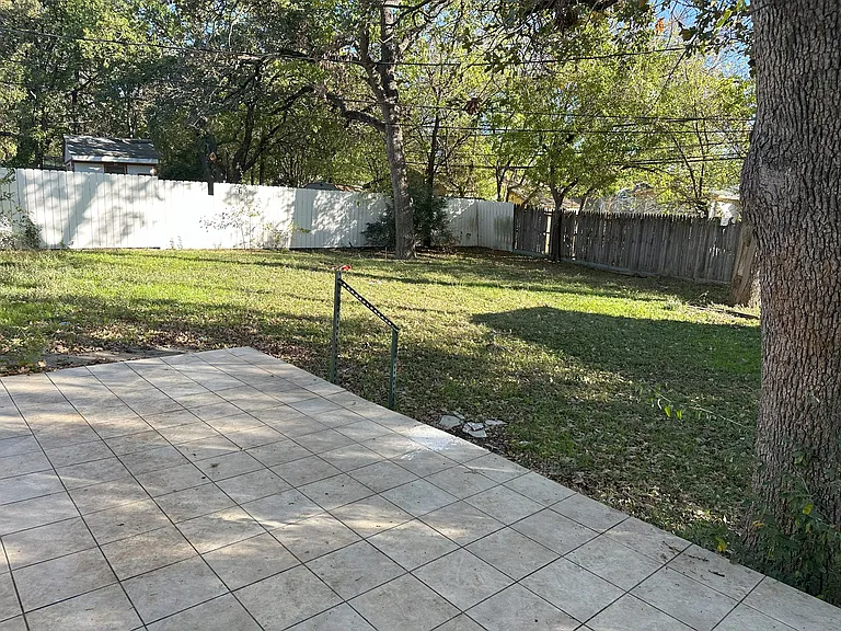 5520 Greenlee St — Photo 14