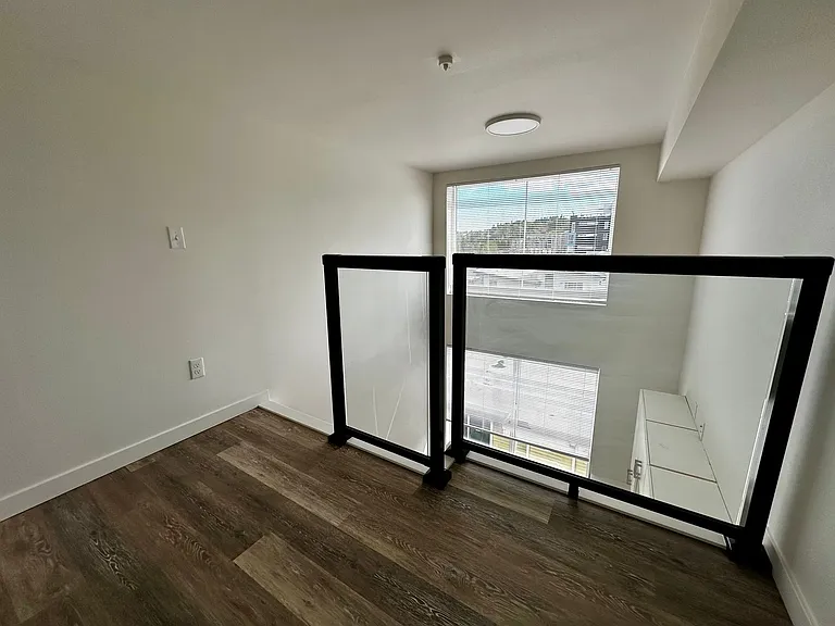 Bode Luna Park - 6 weeks Free & $99 Security Deposit OAC — Photo 34