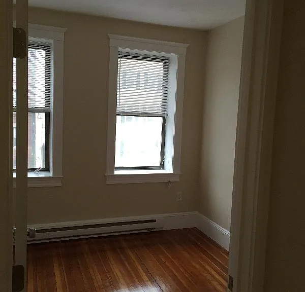 887 Huntington Ave #4 — Photo 5