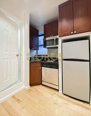 Rented by City Connections Realty | media 23