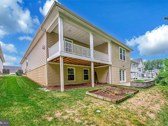 5th image of 6029 Drewys Bluff Dr