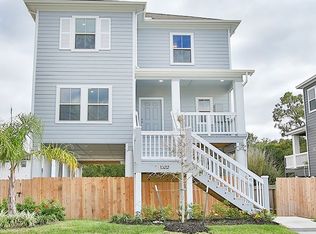 1322 Harbourtown Ct, Seabrook, TX 77586