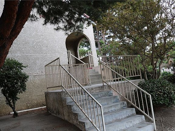 3rd image of 14315 Terra Bella St Unit D