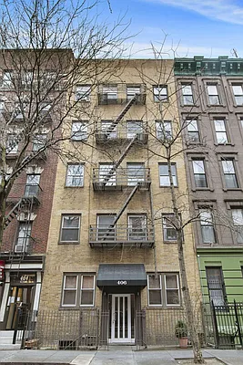 Sold by Compass | media 8