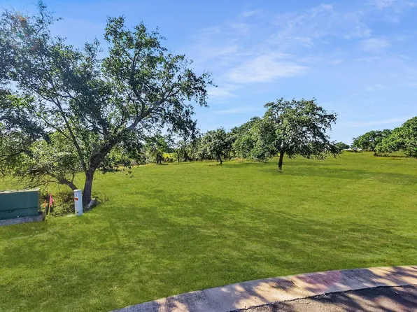 3509 Kahala Sunset Dr, Spicewood, TX 78669