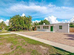 633 Cherry Rd, West Palm Beach, FL 33409