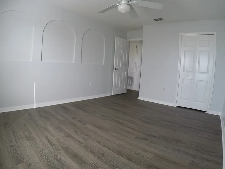 5002 Strada Dr — Photo 24
