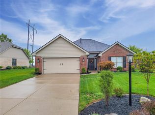 1509 Rockleigh Rd, Dayton, OH 45458