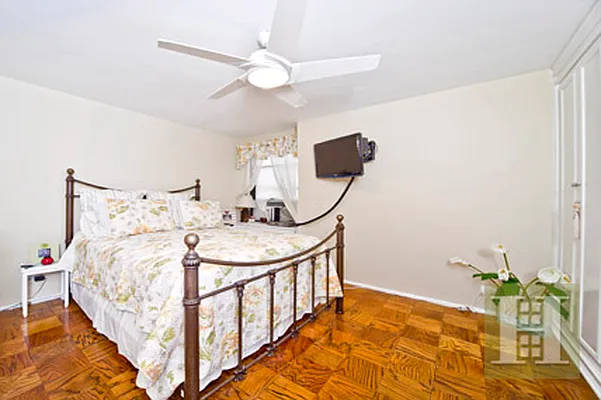 Sold by Halstead Real Estate | media 16