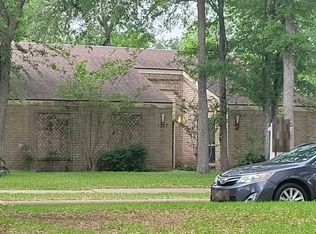 1707 Surrey Ct, Richmond, TX 77406