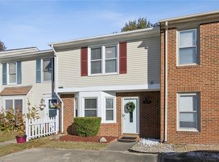 3920 Raintree Ct, Chesapeake, VA 23321