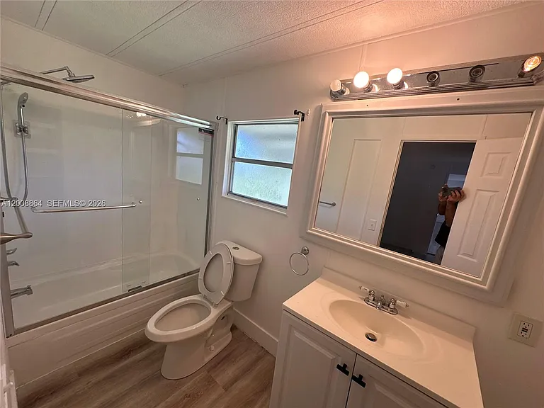 2957 SW 54th St #0 — Photo 8