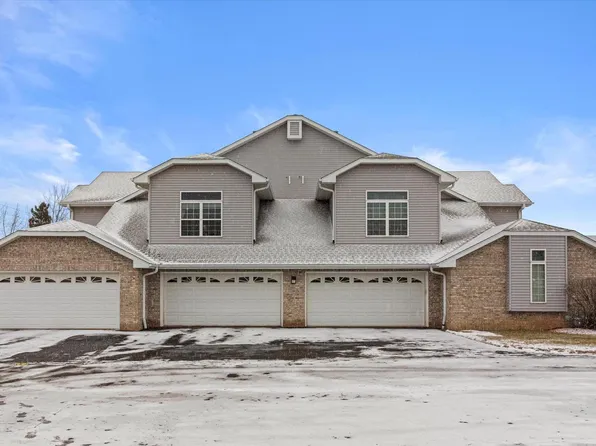 6915 South Rolling Meadows COURT, Oak Creek, WI 53154