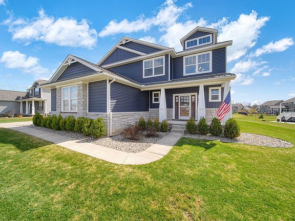 3rd image of 2399 Walnut View Dr