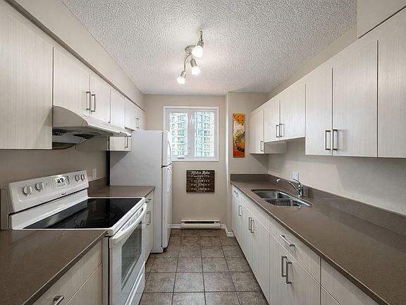 3rd image of 738 3rd Ave SW #509