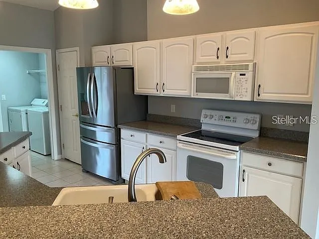 4921 NW 33rd Ln — Photo 10