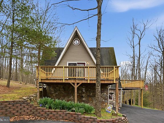 2nd image of 154 Spook Hollow Rd