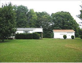 1st image of 127 Ross Ln