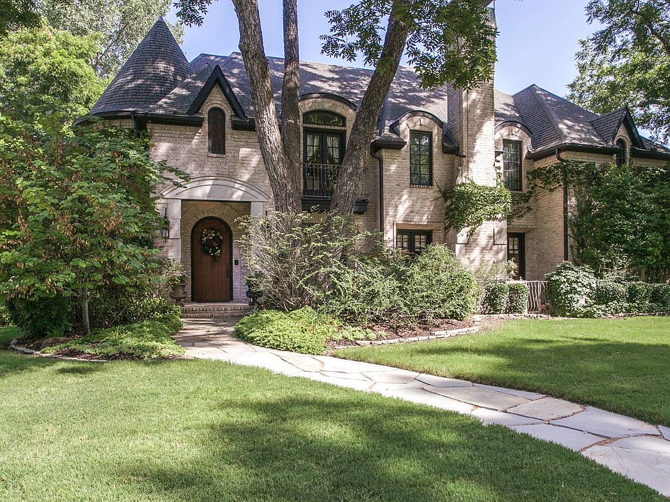 1st image of 2804 Hidden Forest Dr