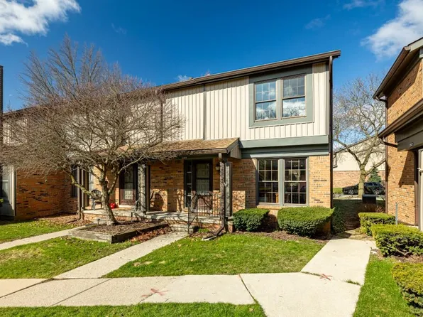 12408 Woodgate Dr, Plymouth, MI 48170